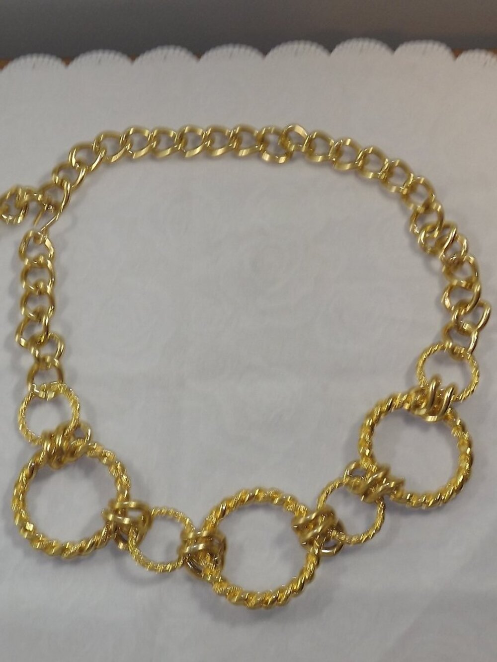 Gold-Tone Linked Metal Circle Statement Belt